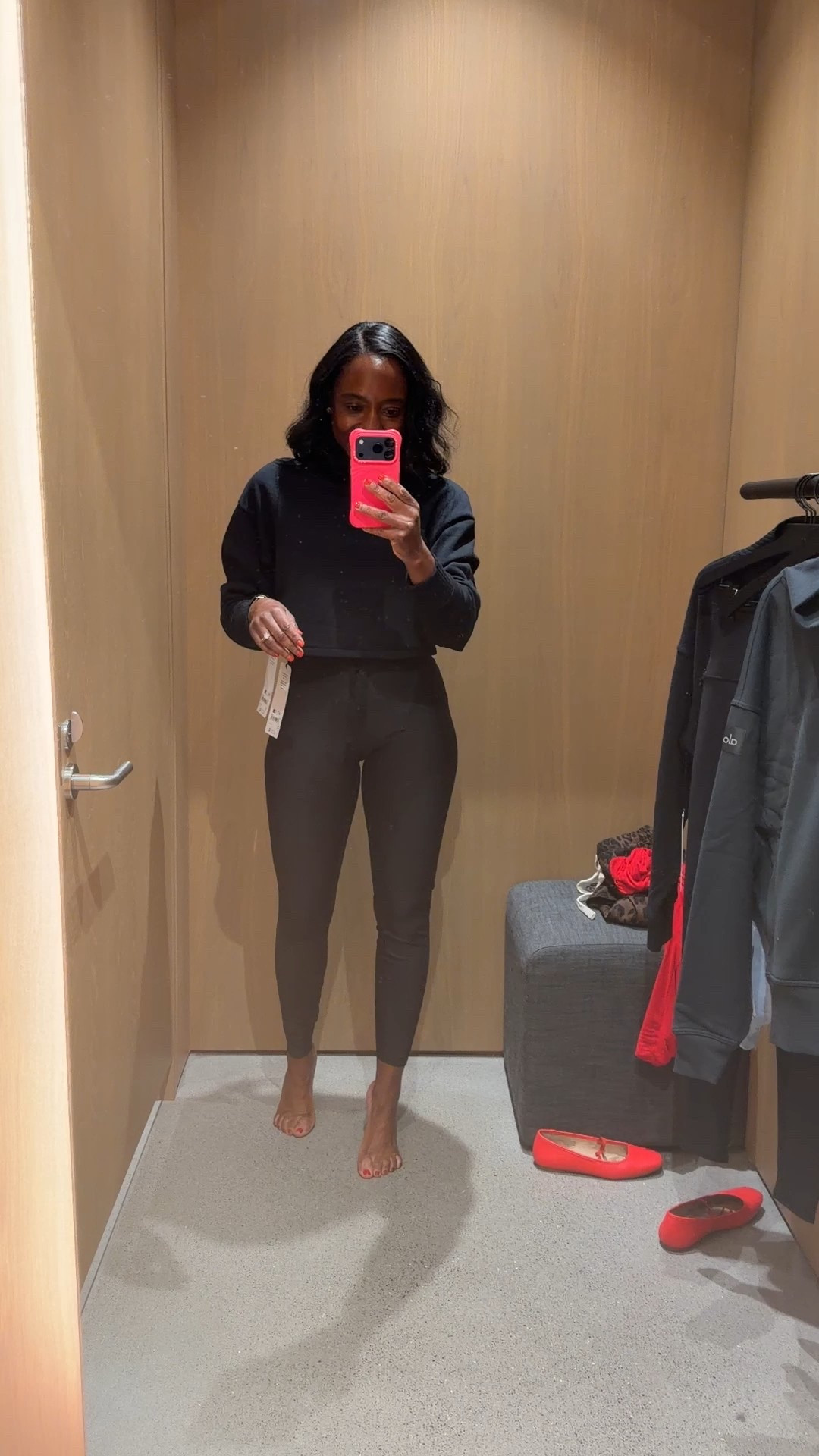 Leggings, workout clothes, running outfits, workout outfits, fitness goals, cropped sweatshirt 

#LTKfitnessgoals #LTKActive #LTKSeasonal