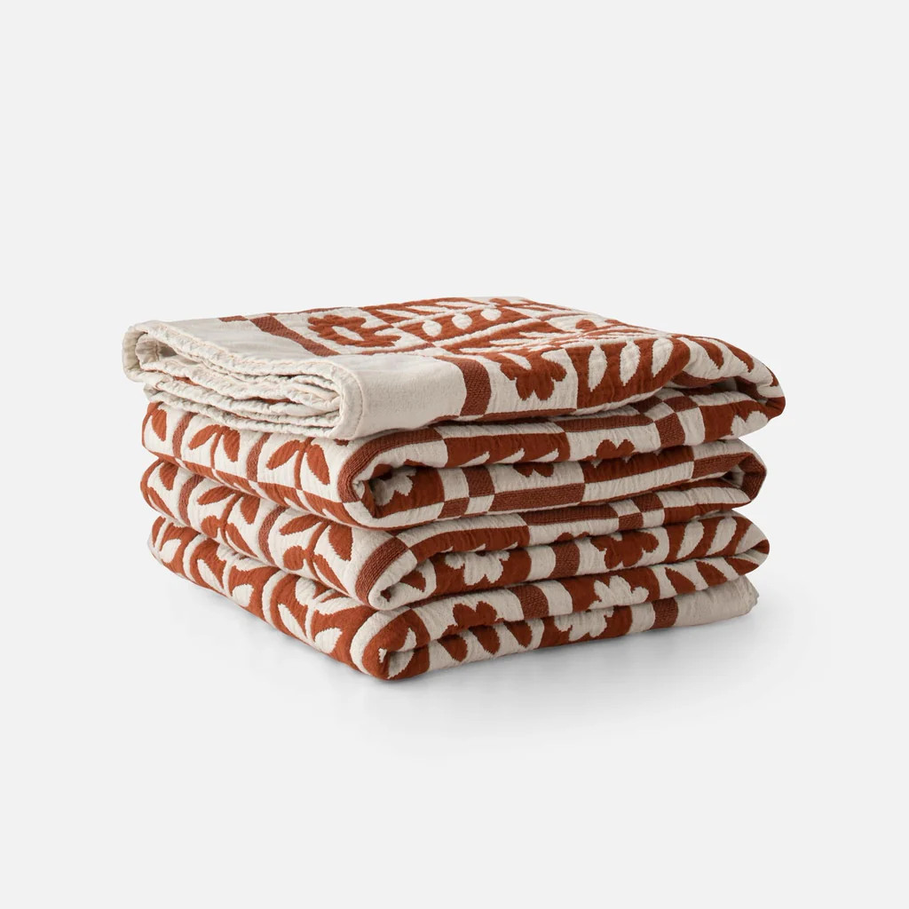 Stillwater Floral Quilt | Schoolhouse