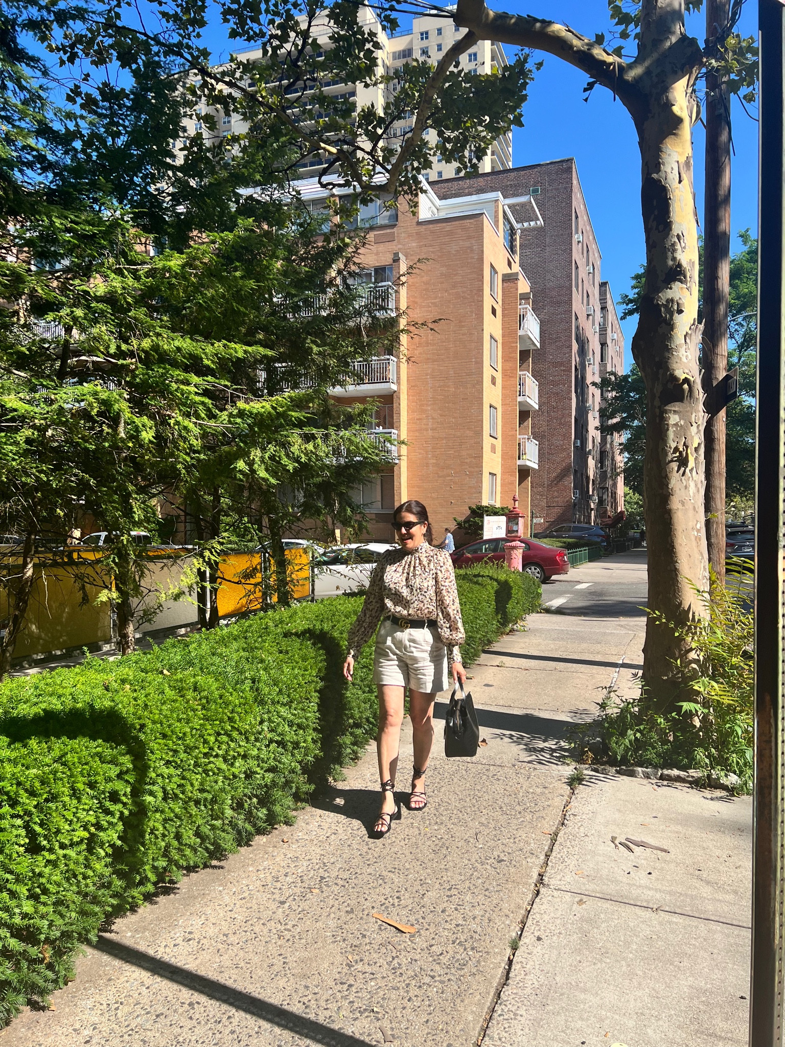 Elegant short pants ! So versatile 
Great fabric and  classic - chic
( size 6 ) 

#LTKFind #LTKhome #LTKstyletip