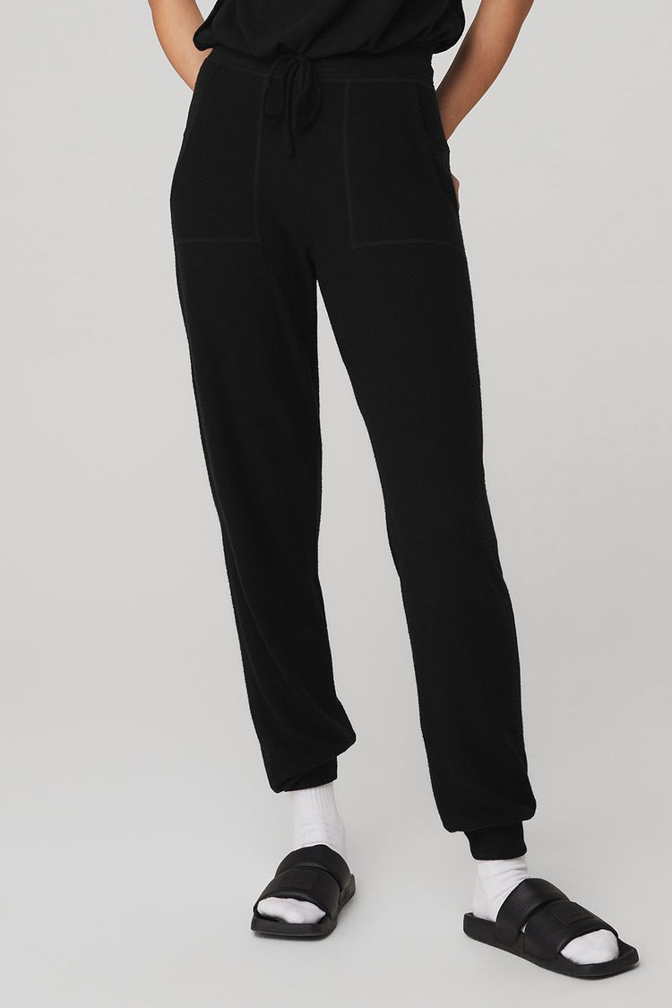 Soho Sweatpant - Black | Alo Yoga (US)