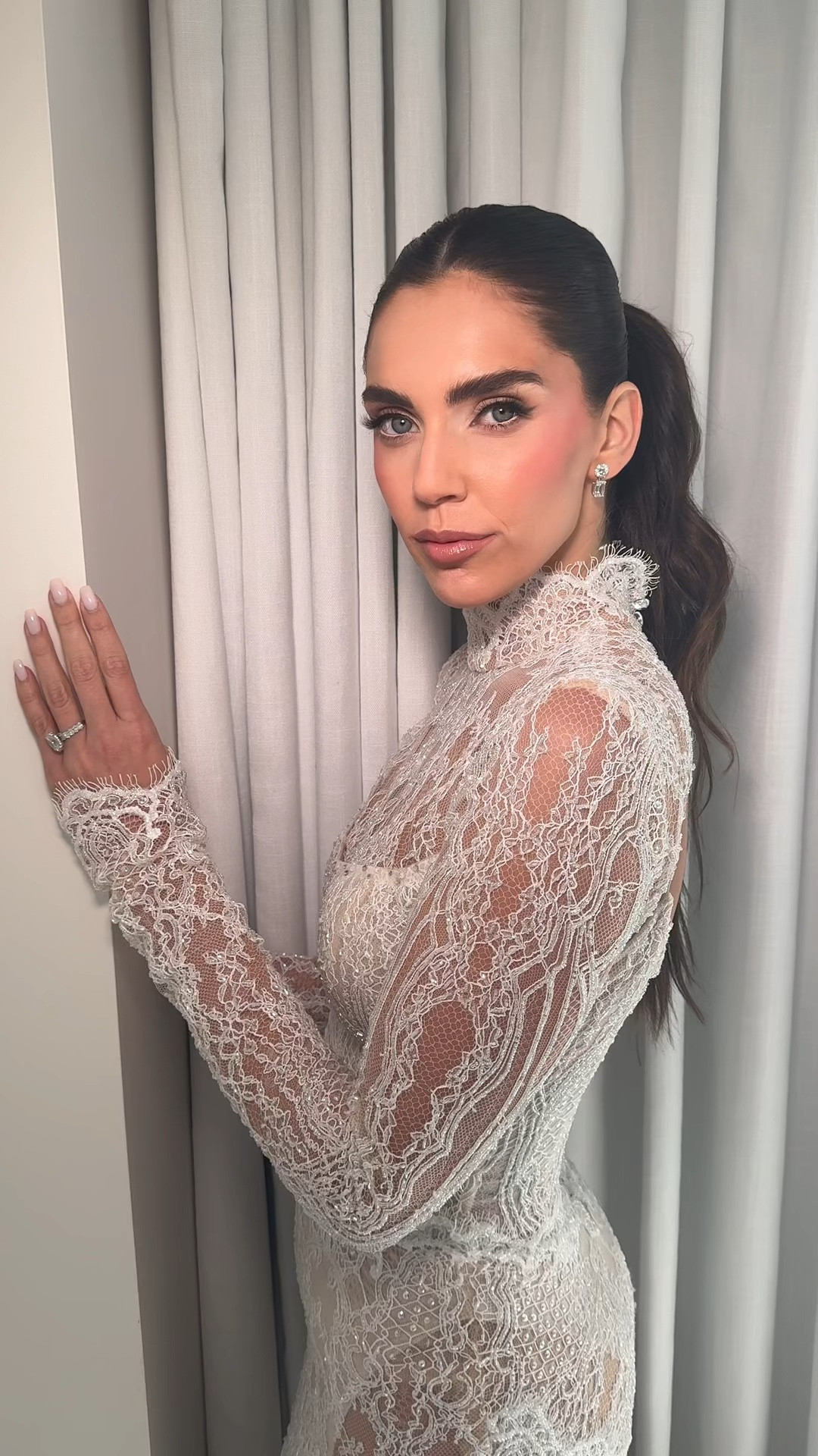 When I tell you I was obsessed with Kristina’s bridal look, I don’t think you understand ✨ #MakeupByNatalieD 



#LTKBeauty #LTKWedding