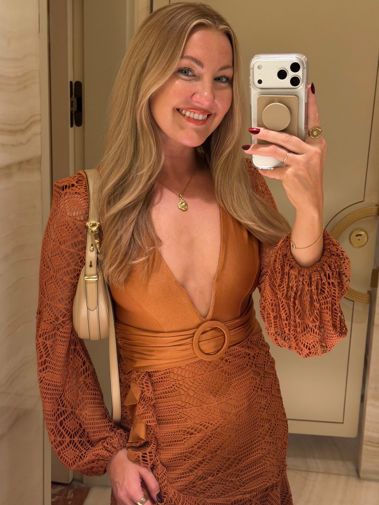 Such a flattering fit 

#LTKootd #LTKSeasonal #LTKdayinmylife