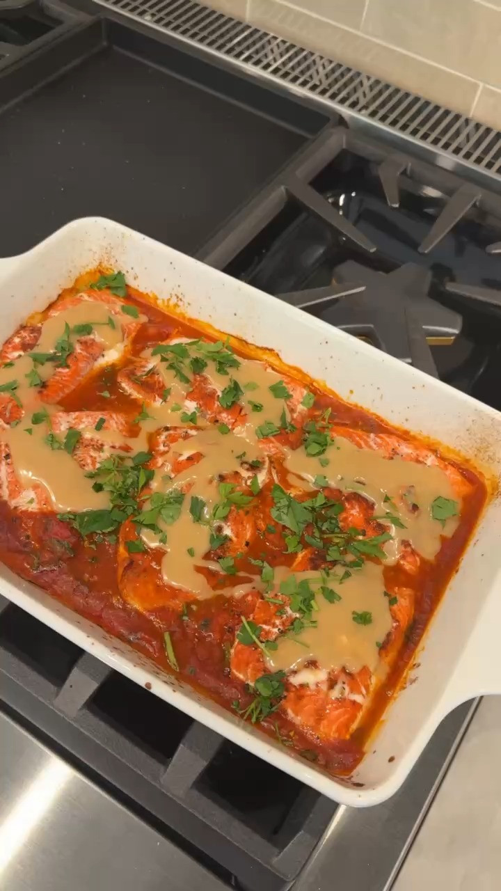 Easy oven cookinnn!

Baking dish, made in, made in cookware, wedding gifts, dishware, Grace white

#LTKWedding #LTKHome #LTKfoodie