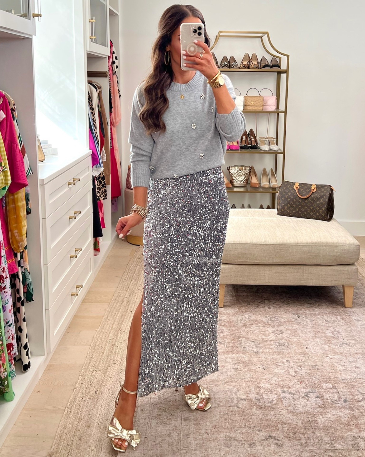 Love this walmart holiday outfit! Wearing size S in skirt and top 