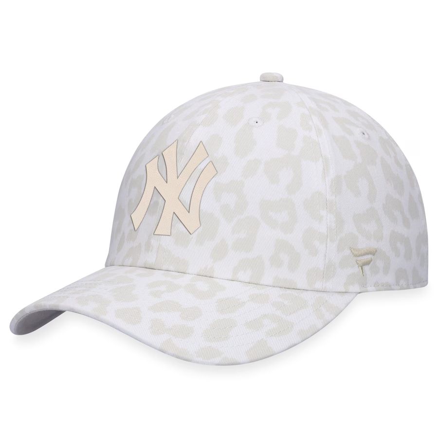 New York Yankees Majestic Women's Snow Leopard Adjustable Hat - White | Fanatics