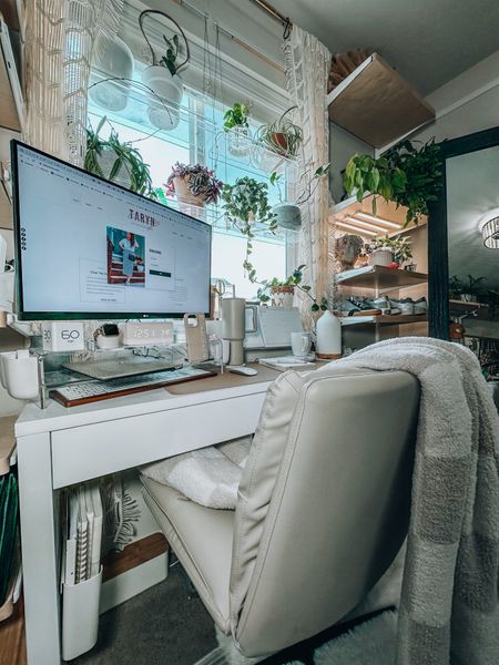 that girl desk setup - adhd friendly desk - Amazon aesthetic desk - office inspo - desk refresh - aesthetic amazon finds

#LTKFind #LTKstyletip #LTKhome