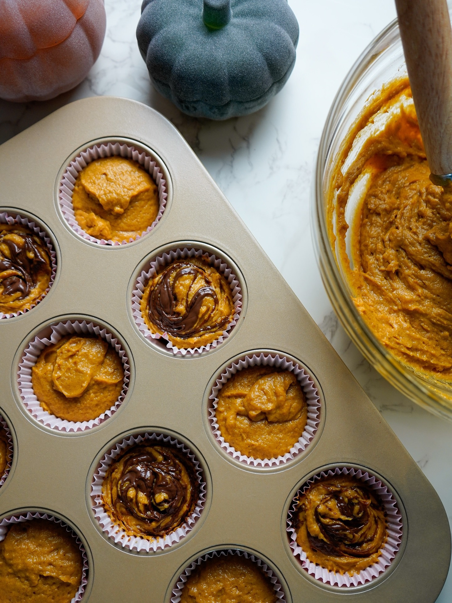 It pains me to admit this is my first homemade pumpkin spice treat of the season… but these muffins made the wait worth it. 🎃🧁
Comment “RECIPE” and I’ll DM you as soon as it’s live on the blog!
#pumpkin #pumpkinspice #pumpkinmuffins #pumpkinhazelnut #muffinrecipe