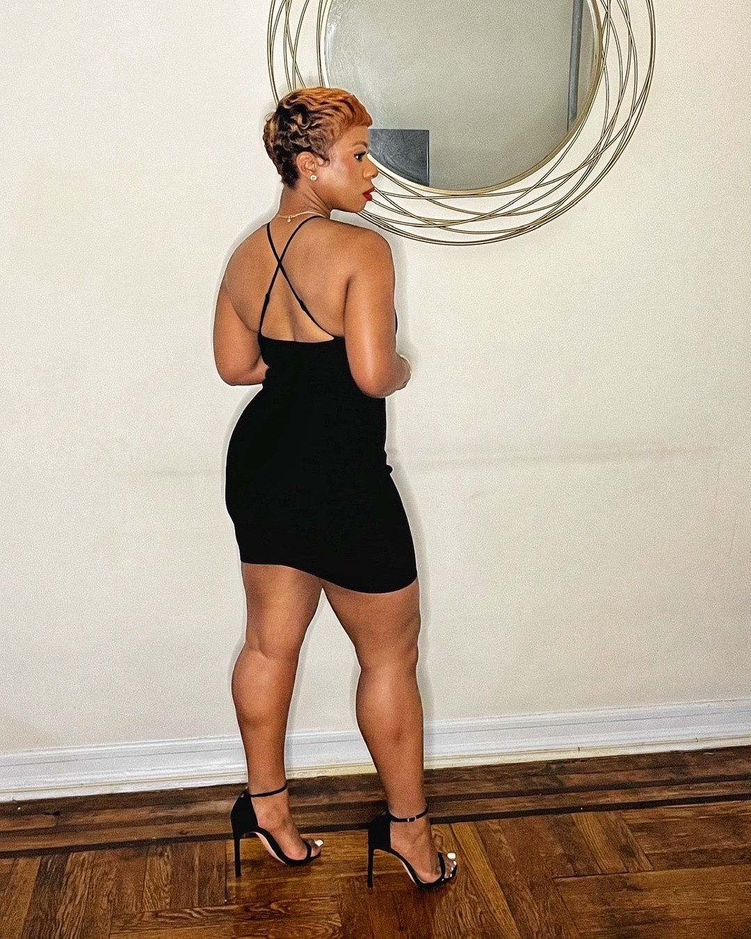 My legs are my favorite feature so I love a good mini dress. Here are some of my favorites from Aritzia  

#LTKSaleAlert #LTKFindsUnder50