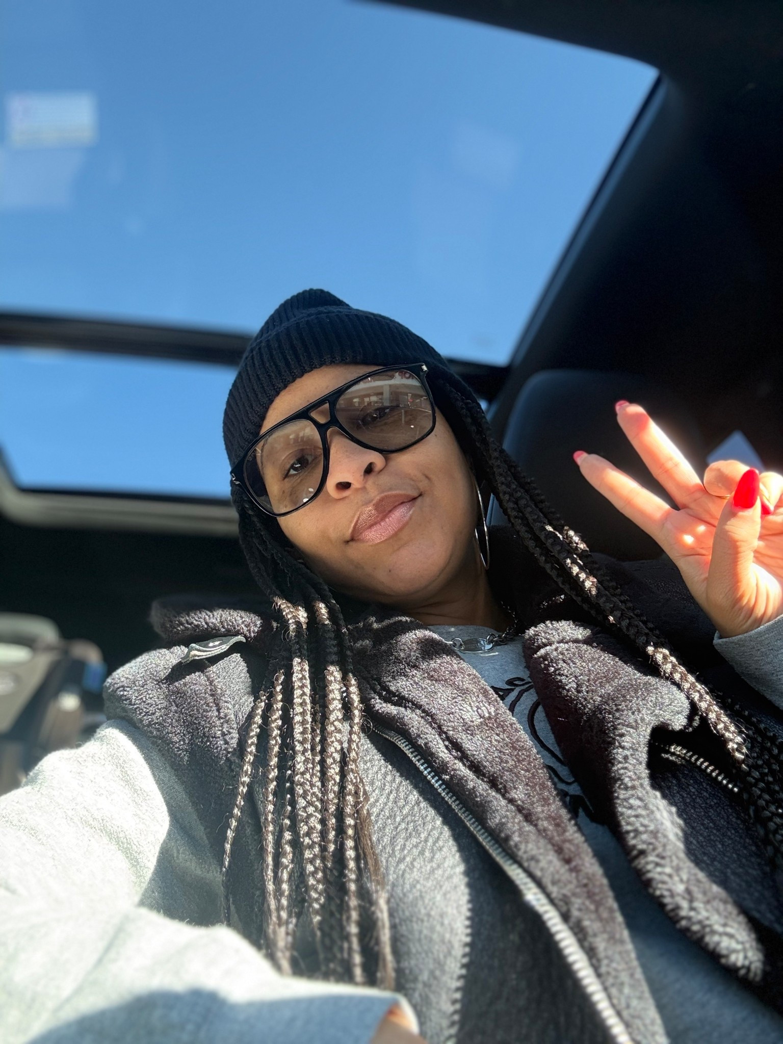 Got this beanie in 4 colors for cold days like today 

#LTKootd