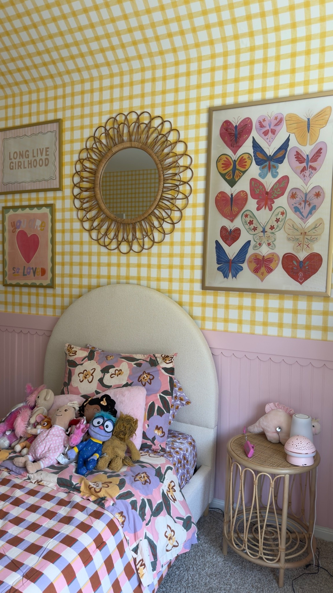 TODDLER GIRL ROOM: decor, bedding and more for what we used for our daughters' room