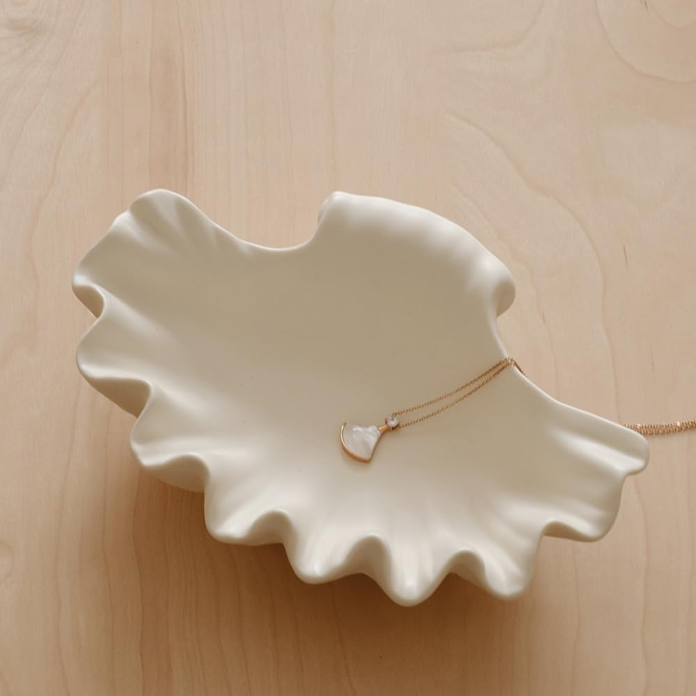 WENSHUO Ocean Shell Ceramic Decorative Bowl, Jewelry Dish for Rings, Trinkets, Crème (Matte Crème) | Amazon (US)