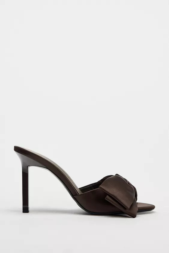 SATIN FINISH MAXI BOW HEELED SANDALS | Zara US