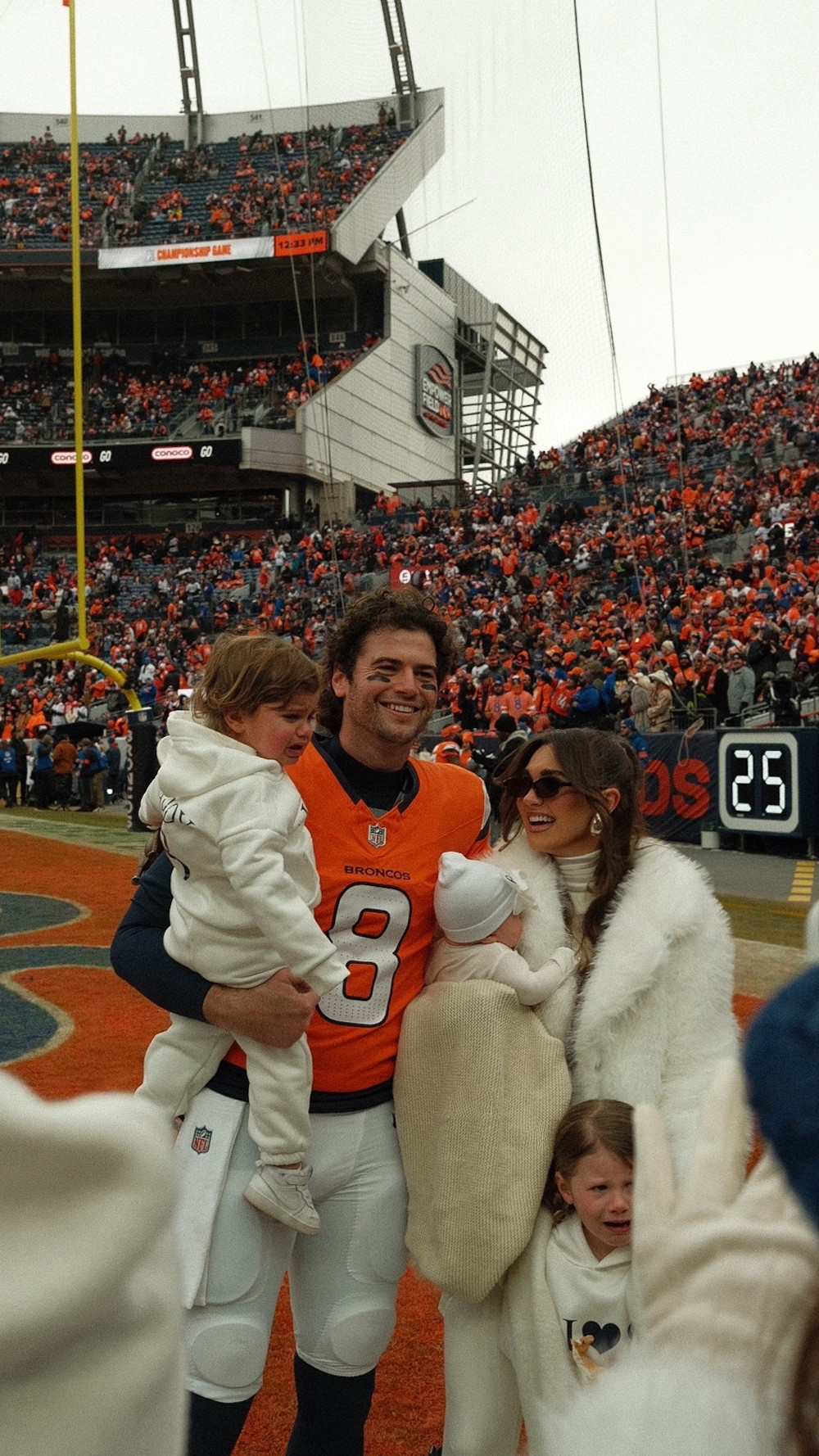 🤍

#LTKootd #LTKmomlife #LTKgrwm