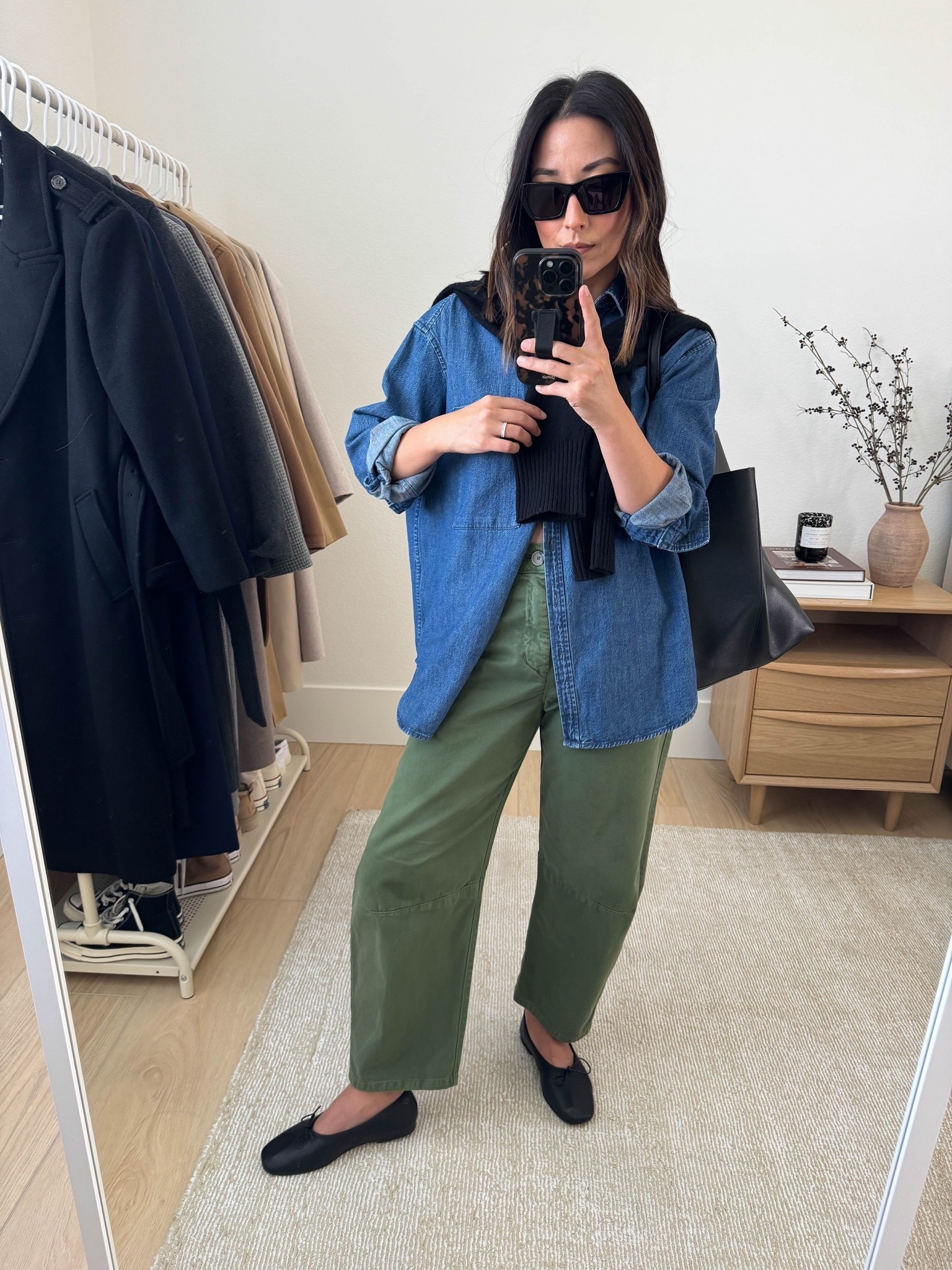 How to wear a denim shirt in the fall. This is my absolute favorite denim shirt. It's been updated with snap buttons, but still looks exactly the same. It has the perfect oversized fit. 

AYR Shirt xs
Velvet green pants 2
Everlane flats 5
Mansur Gavriel tote
Everlane cashmere sweater xs
YSL Sunglasses

Petite style, fall outfits, fall style 

#LTKStyleTip #LTKItBag #LTKPetite