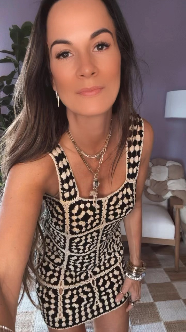 Totally obsessed with all things crochet 🙋🏻‍♀️ 
Shop link in bio 🛍️🔗
Wearing XS @vicidolls 

#nicolecolee #viciambassador #vici #vicidolls #vacationfashion #fashion #fashionblogger #fashionstyle #style #styleblogger #styleinspiration #vacay #vacayfashion #beachin #musthave #weekendchic #crochet #crochetfashion 


#LTKOver40 #LTKStyleTip #LTKSeasonal