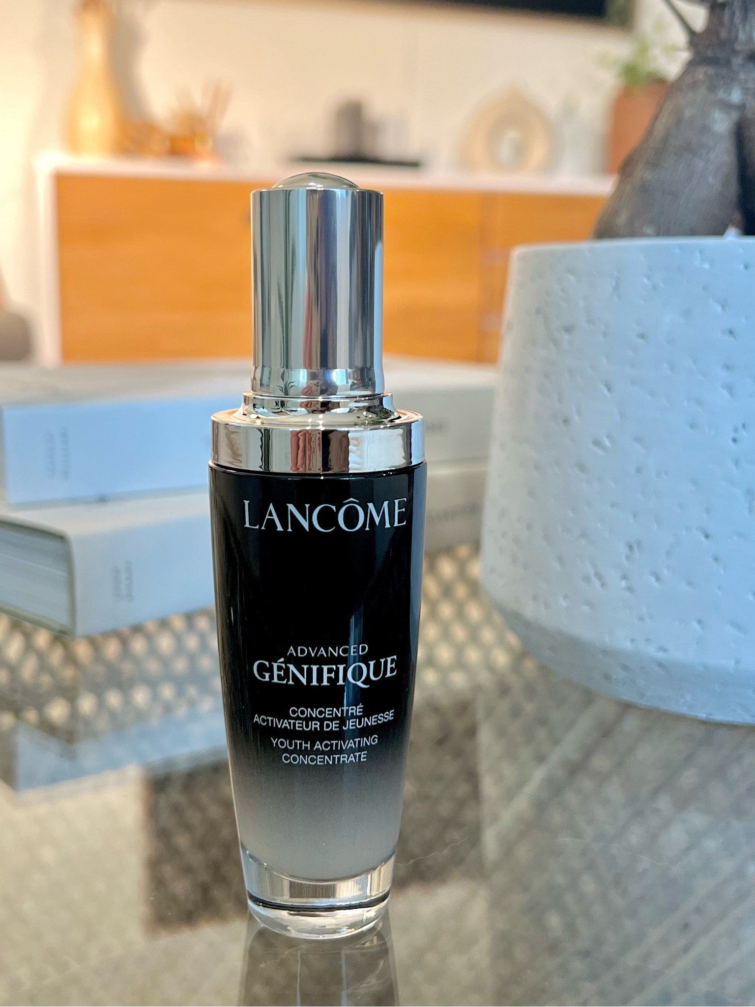 A must for your skincare routine, this luxurious anti-aging face serum helps to strengthen the skin’s protective moisture barrier & boost radiance for healthy, glowing skin. Hyaluronic acid locks in hydration while vitamin C brightens and bifidus prebiotic nourishes skin. Apply to clean skin before moisturizing for a dose of radiance ✨ 

#LTKbeauty #LTKFind