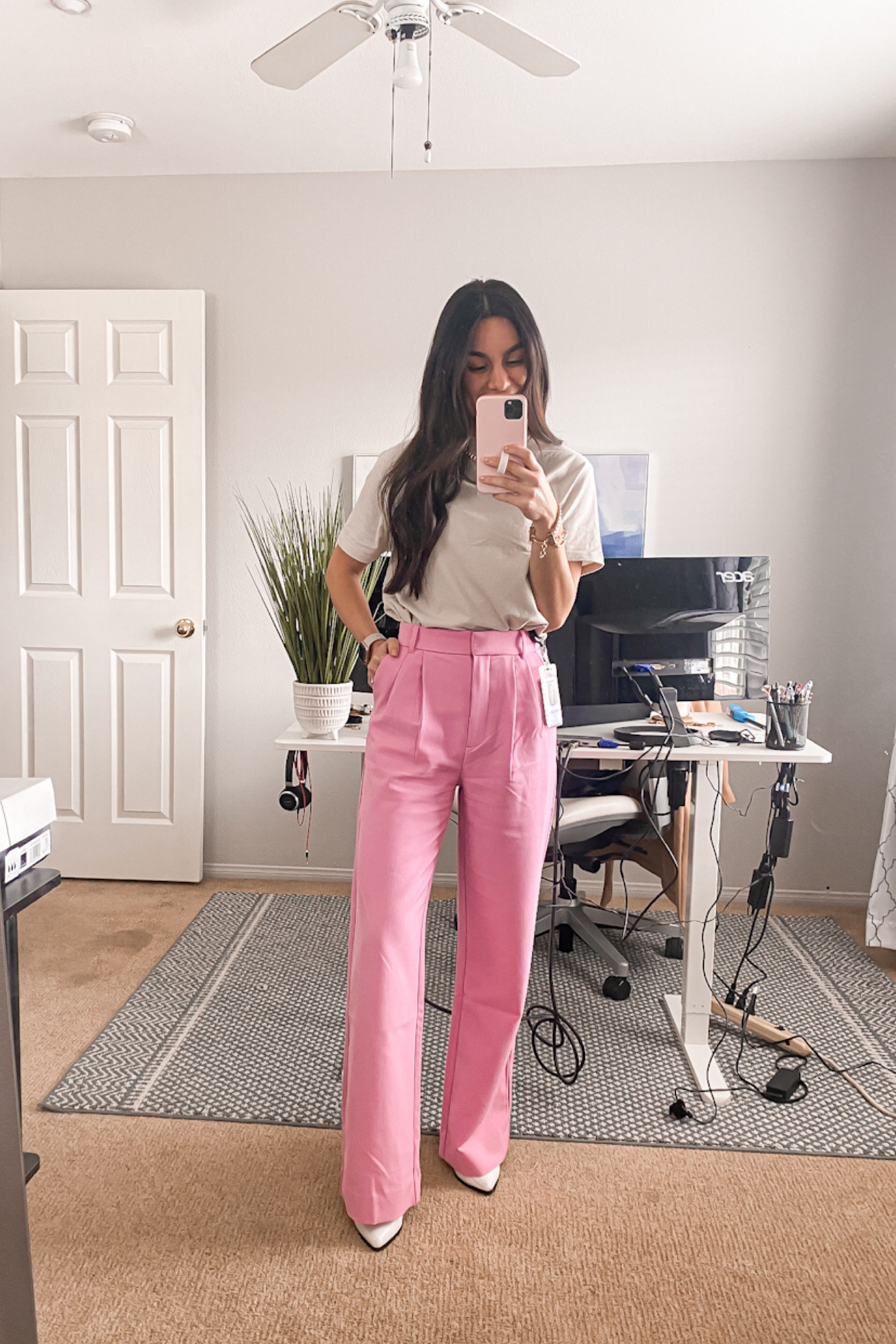 Elevate a basic tee with a fun pair of trousers and some jewelry for a cute office outfit! 

Pants: size 25
Shirt: sized down to an XS

#businesscasual #smartcasual #officeoufits

#LTKworkwear #LTKunder100 #LTKstyletip