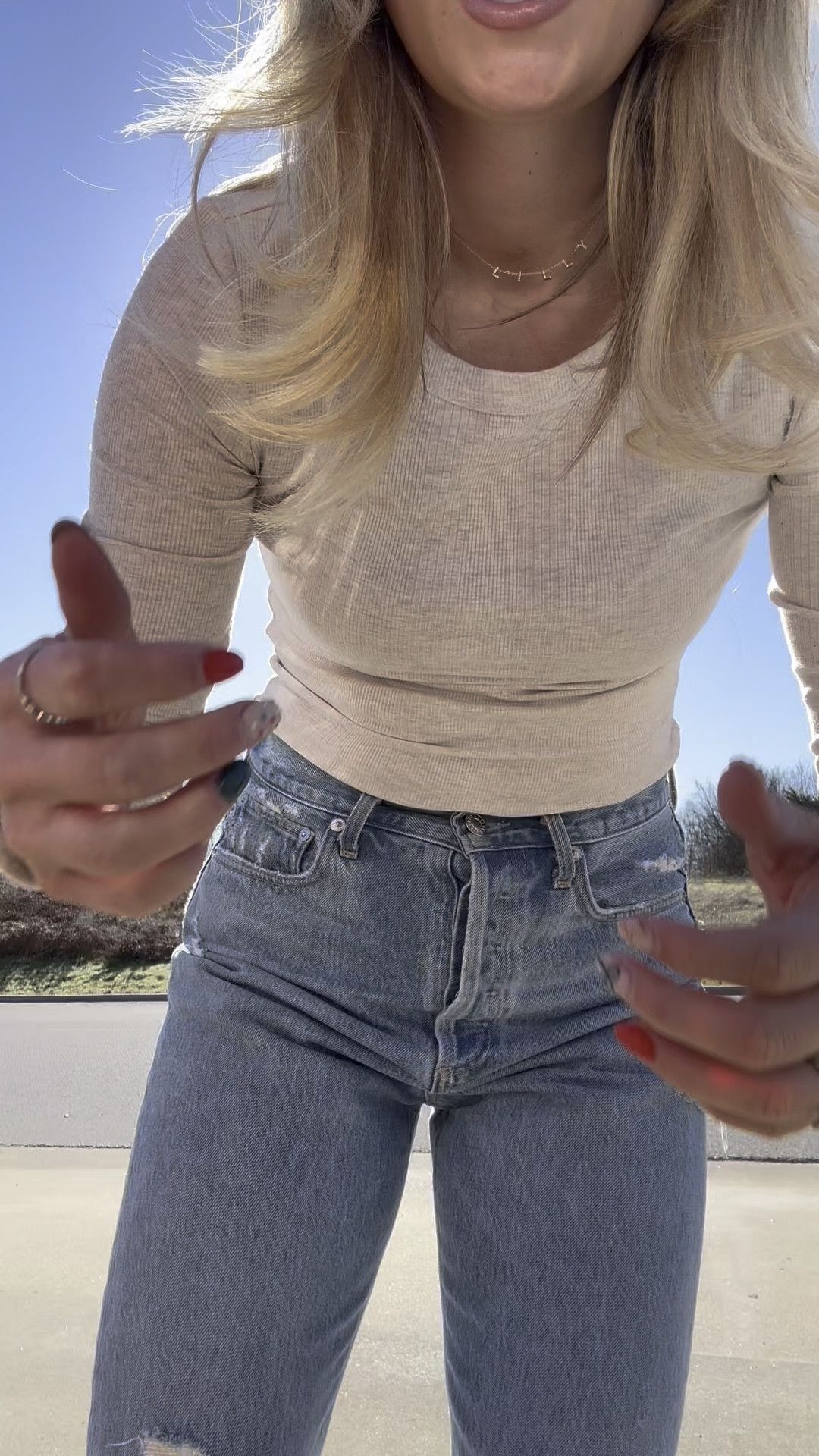 All time favorite jeans! Wearing a 27!