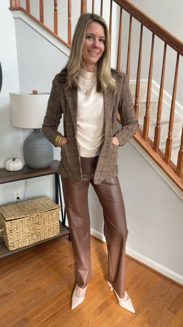 There’s nothing better than this 2 button houndstooth plaid jacket to dress up any look! I love styling it with my faux leather pants for an elevated look! 👏

#styleinspiration #styleover30 #affordablefinds #amazonfinds #ootd #houndstooth #plaid #jacket #blazer #fauxleather #workwear 

#LTKGiftGuide #LTKFindsUnder50 #LTKWorkwear