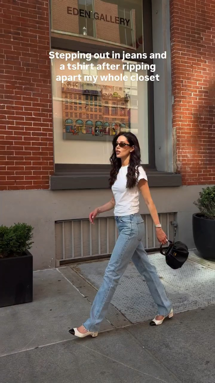 Help why are we like this?? Jeans and a white tee is such an easy classic look and always works 🤍

#LTKootd #LTKSeasonal