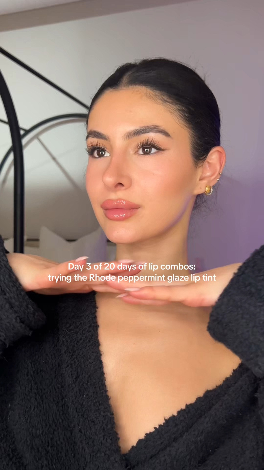 Day 3 of 20 days of lip combos Products:
Charlotte tilbury magic serum
Charlotte tilbury lip liner - pillow talk
Rhode peppermint glaze peptide lip treatment



#LTKHoliday #LTKBeauty #LTKFindsUnder50