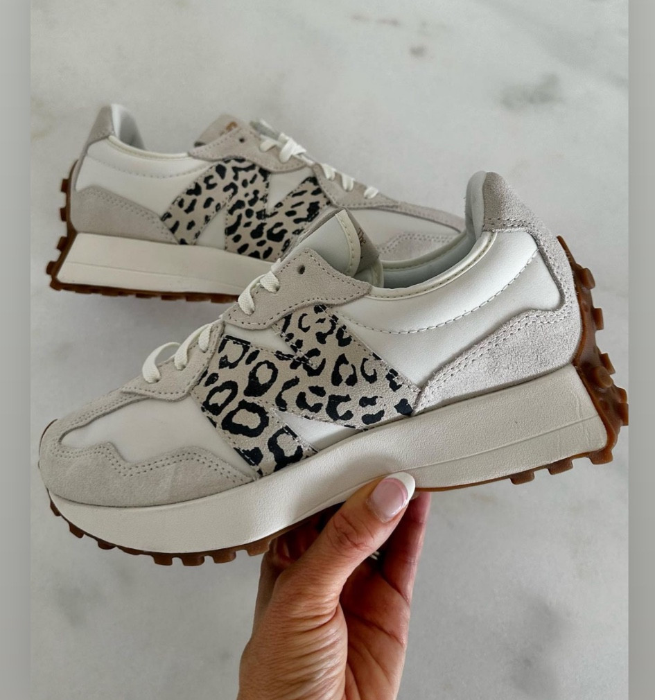 My new new balance 327 are the comfiest sneakers I own 😍 TTS 

#LTKsalealert #LTKunder100 #LTKFind