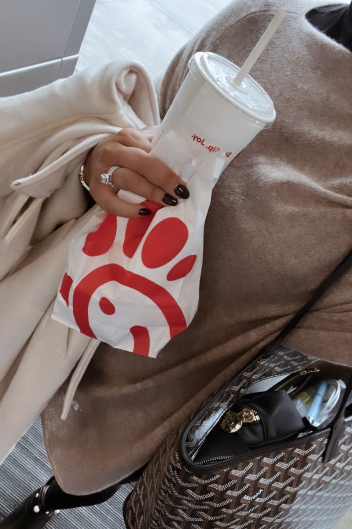 Airport travel outfit✈️

#LTKtravel #LTKHoliday #LTKSeasonal