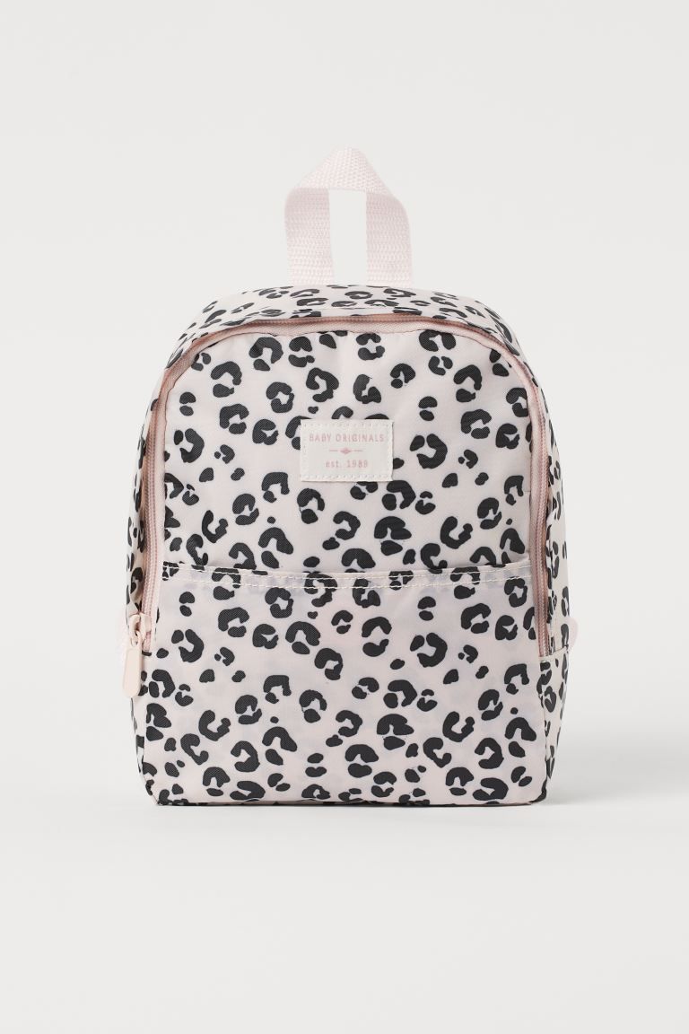 Backpack in woven fabric with a printed pattern. Handle and zipper at top, adjustable shoulder st... | H&M (US + CA)