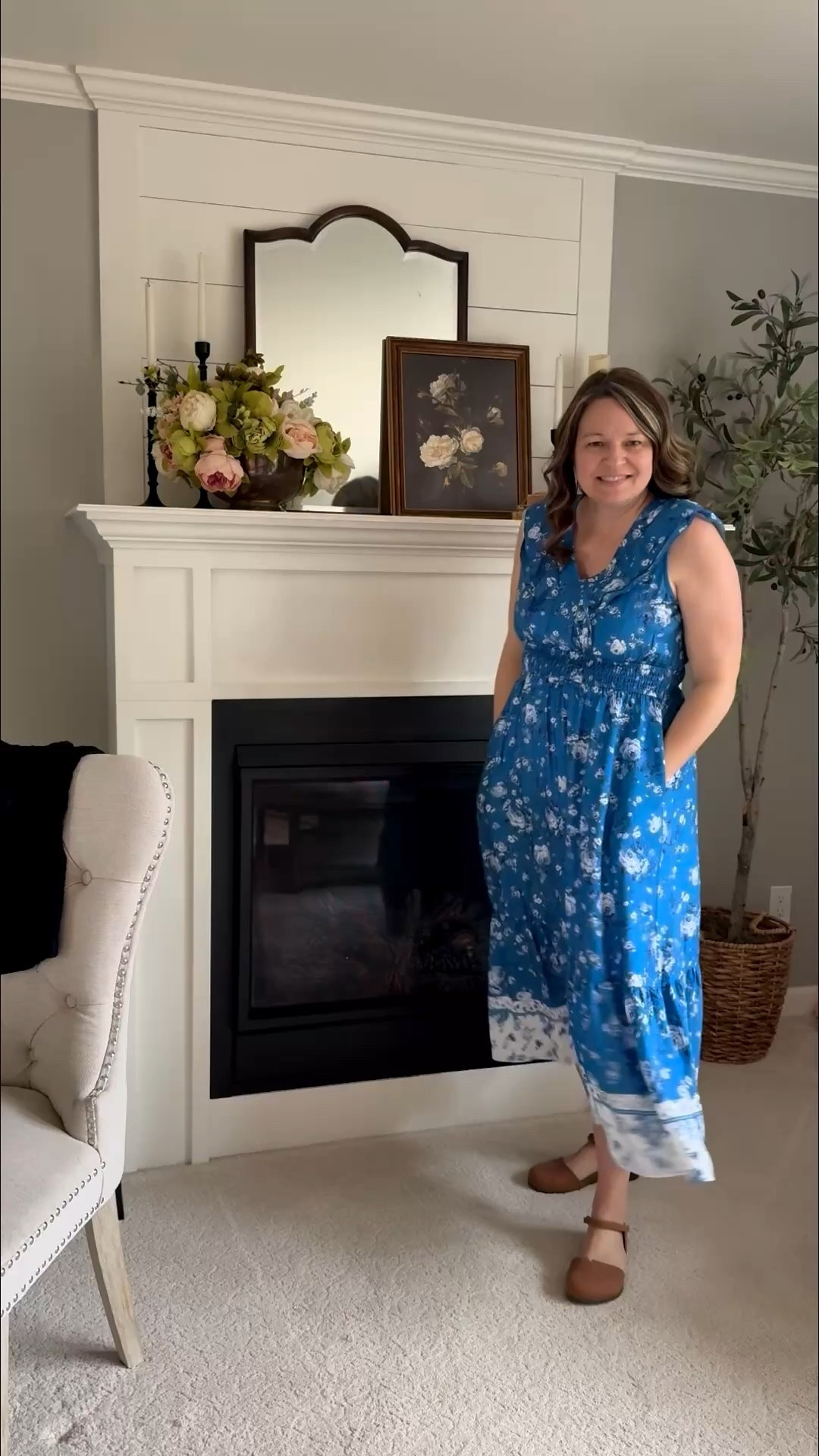 Stress is so soft it has a flowy feel to it. I love the color and fit. Our pairs nicely with these really comfortable (seriously they have athletic style soles) sandals and timeless, black cardigan. 

#LTKvlog #LTKdayinmylife #LTKgrwm