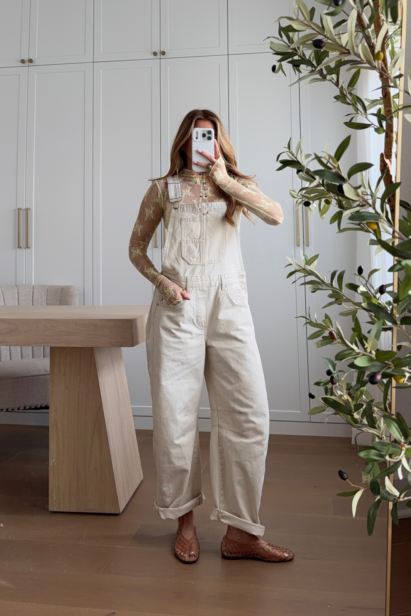 wearing an xs in these overalls!