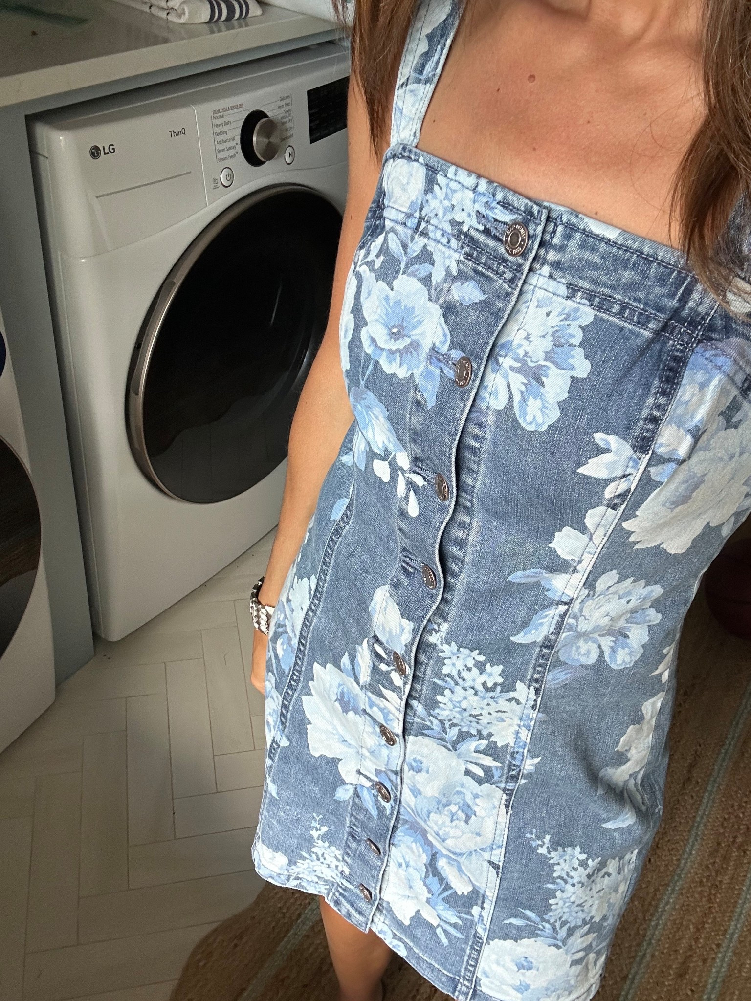 Cutest floral print denim dress on sale 


#LTKStyleTip #LTKSeasonal #LTKFindsUnder100