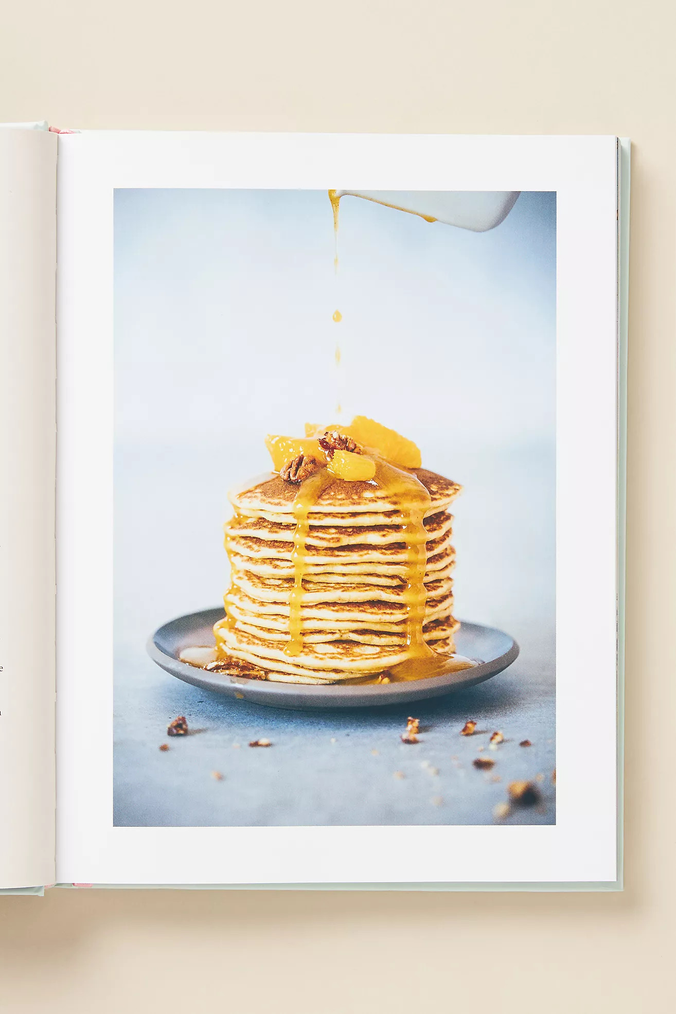 In Love with New York: Recipes and Stories from the City that Never Sleeps | Anthropologie (US)