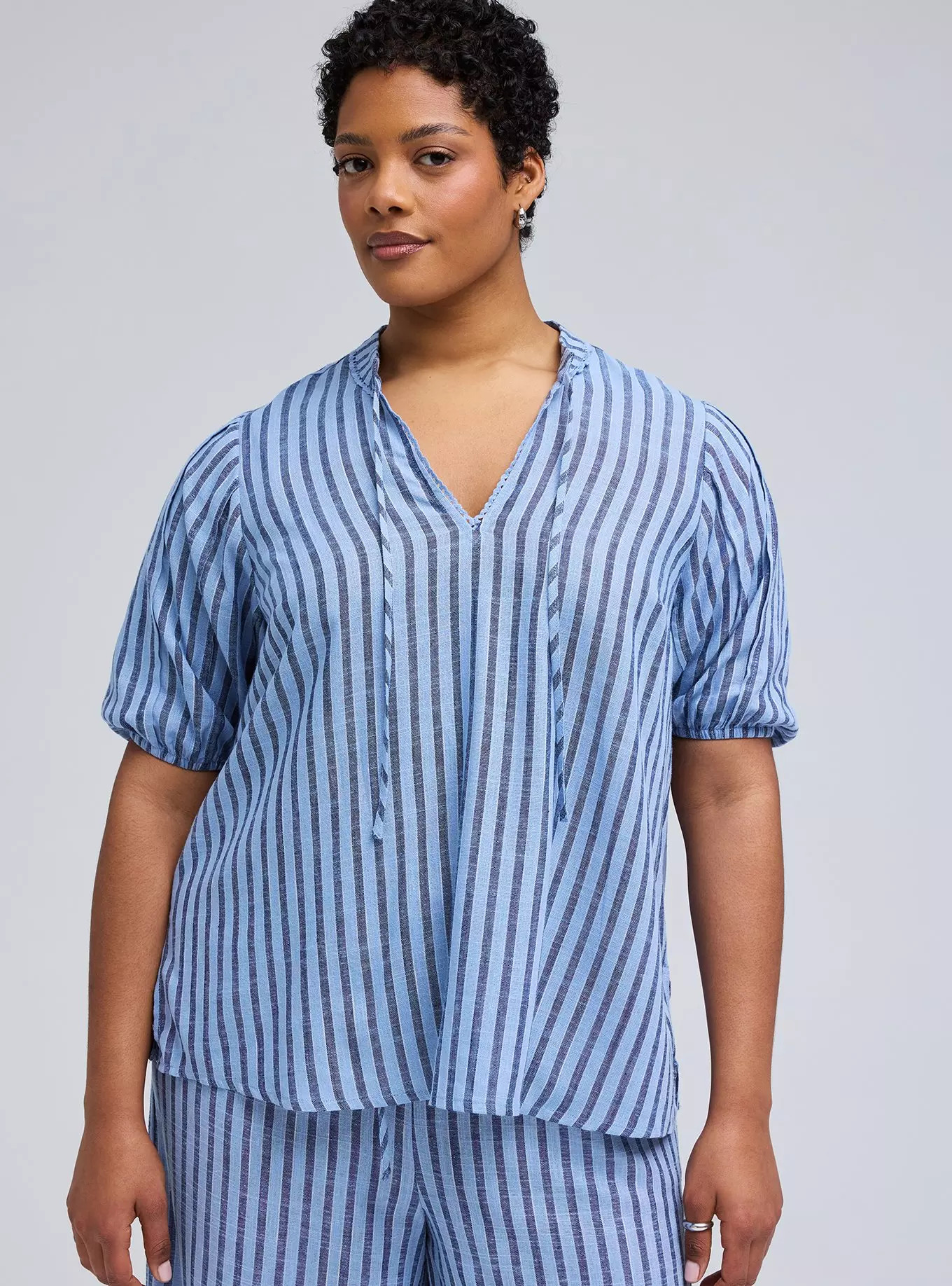Belle Isle Balloon Sleeve Blouse | Torrid (US & Canada)