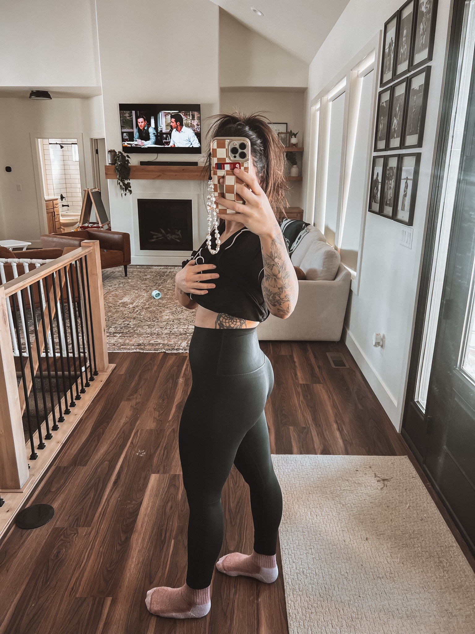 Extra high waisted leggings! 
I sized you to make room for a growing belly!
Wearing a medium!  

#LTKfitness #LTKbump