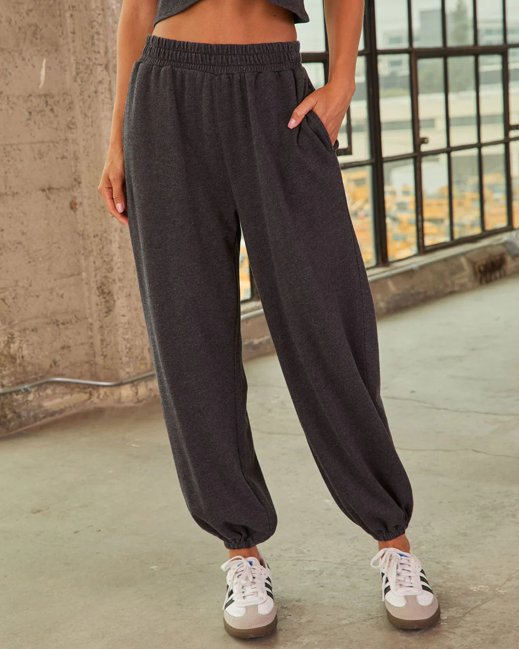 Off Scene High Rise Joggers | VICI