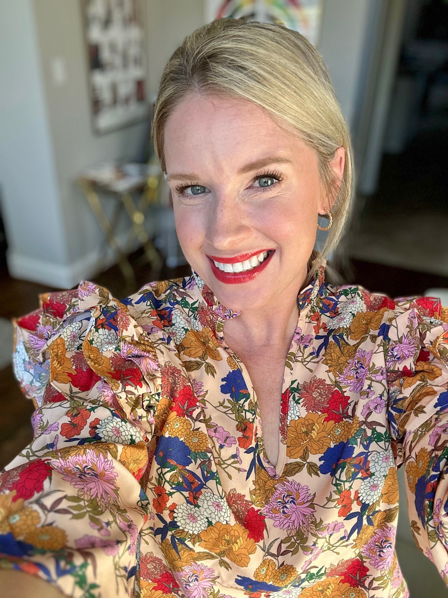 The perfect fall top for Springs!! I’m wearing HOC lip no. 721 and 86 gloss. The jeans I’m wearing with this too are the perfect cream color in person! 

#LTKSeasonal #LTKHoliday #LTKbeauty