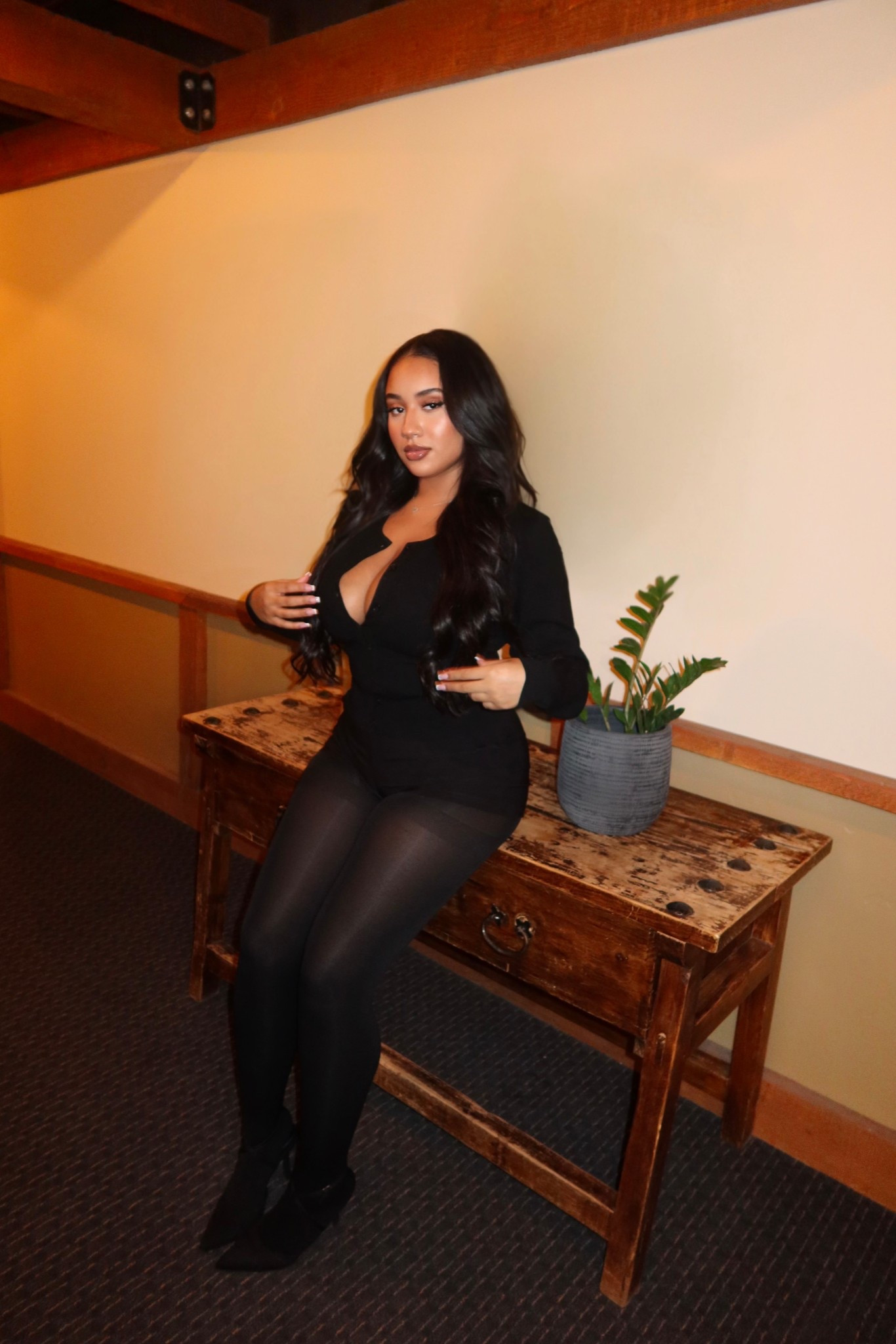 the perfect night out outfit 

#LTKValentine #LTKgrwm #LTKootd