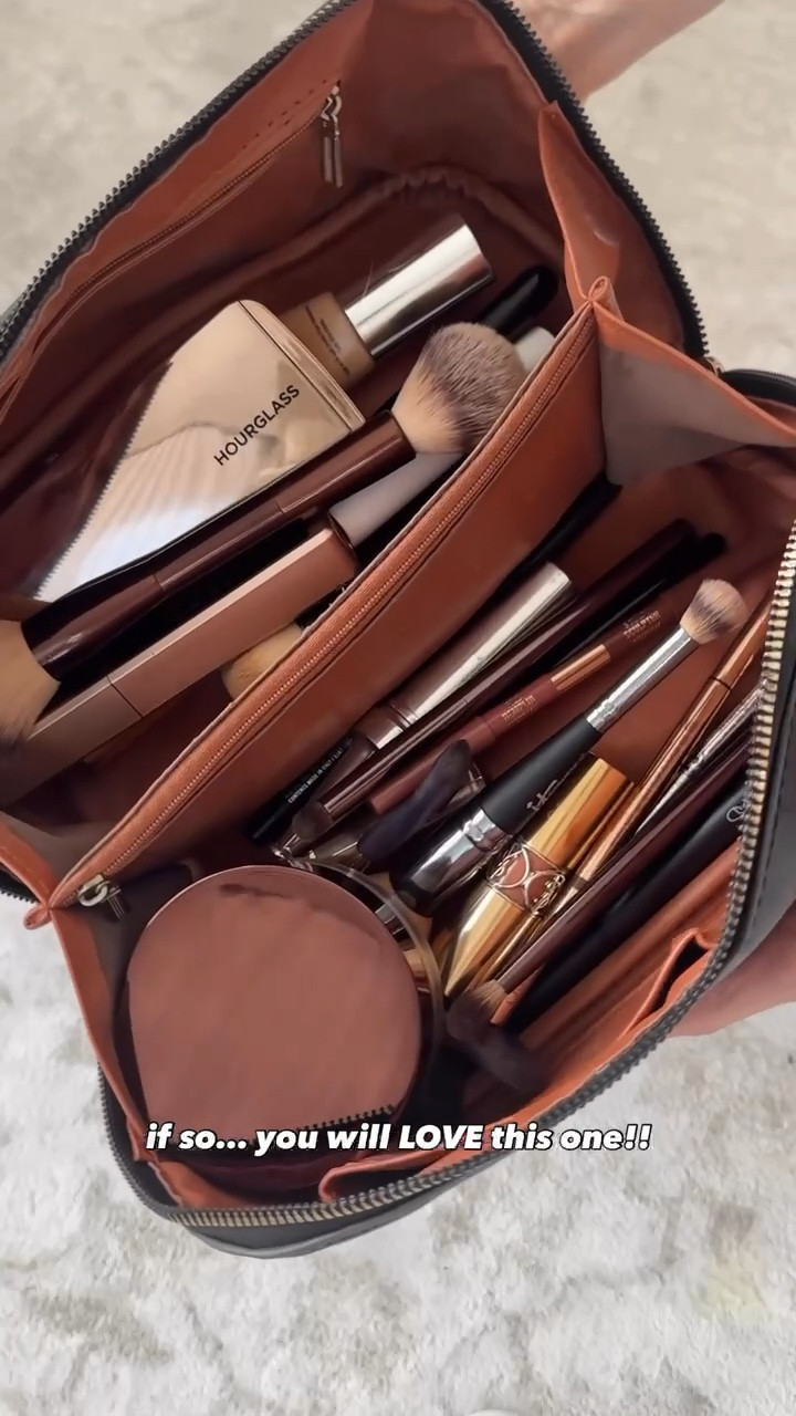 Does your makeup bag feel like a black hole? If so you’ll love this one!! 🙌🏼 linking all of my makeup products below as well xx
StylinByAylin, Aylin #amazon #nordstrom #makeup 

#LTKgrwm #LTKTravel #LTKBeauty