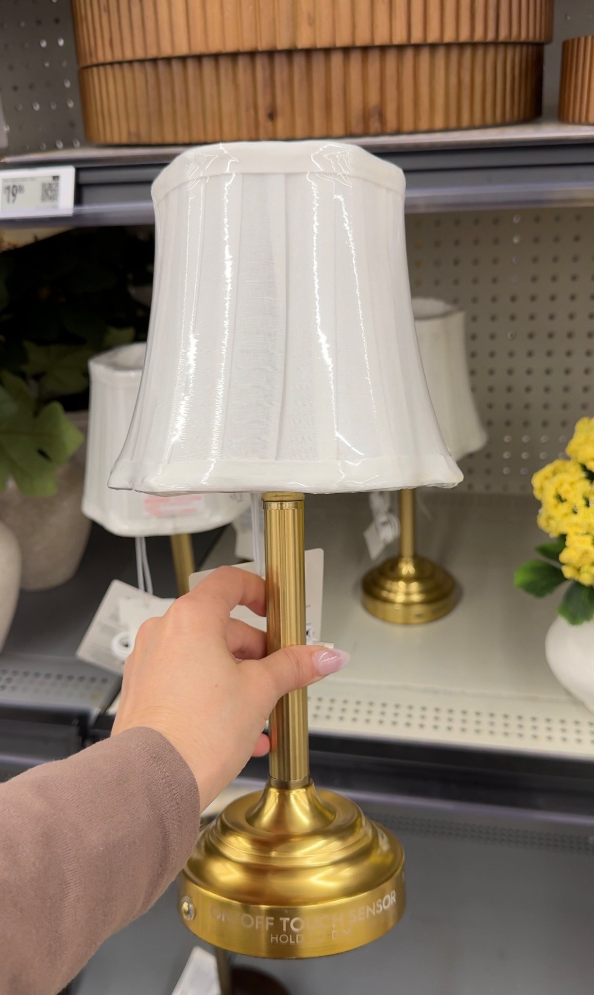  Portable cutie lamp for $16!!


#walmart #lamp 

#LTKHome #LTKSaleAlert #LTKMothersDay