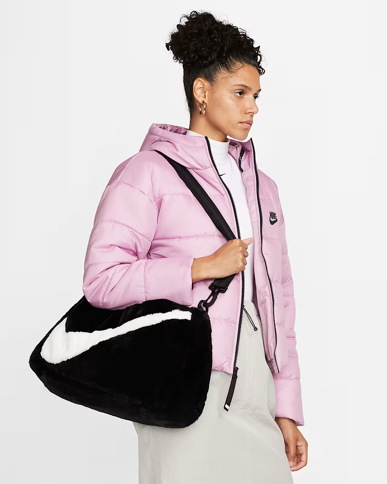 Faux Fur Tote (10L) | Nike (US)