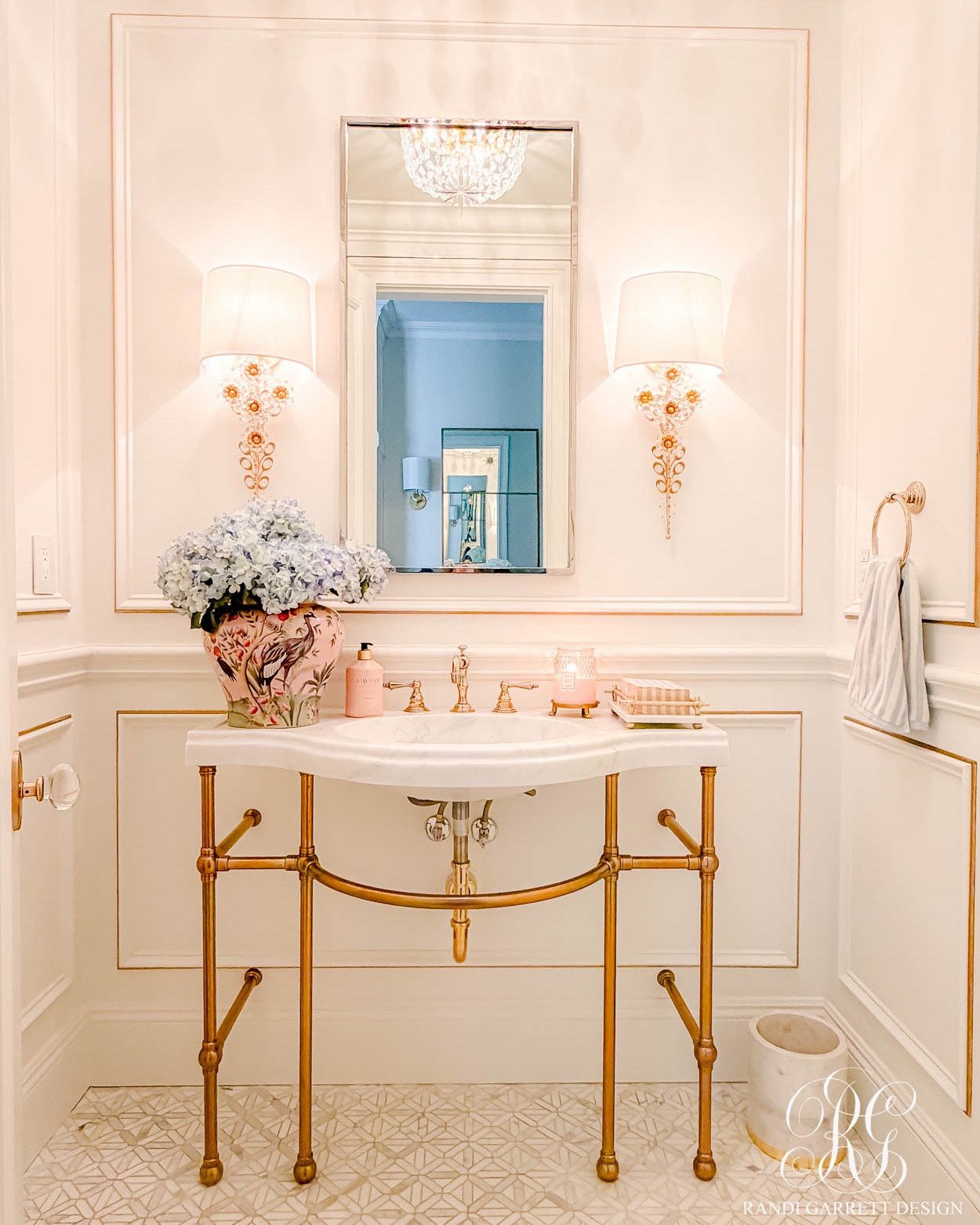 Summer powder bathroom refresh

#LTKHome