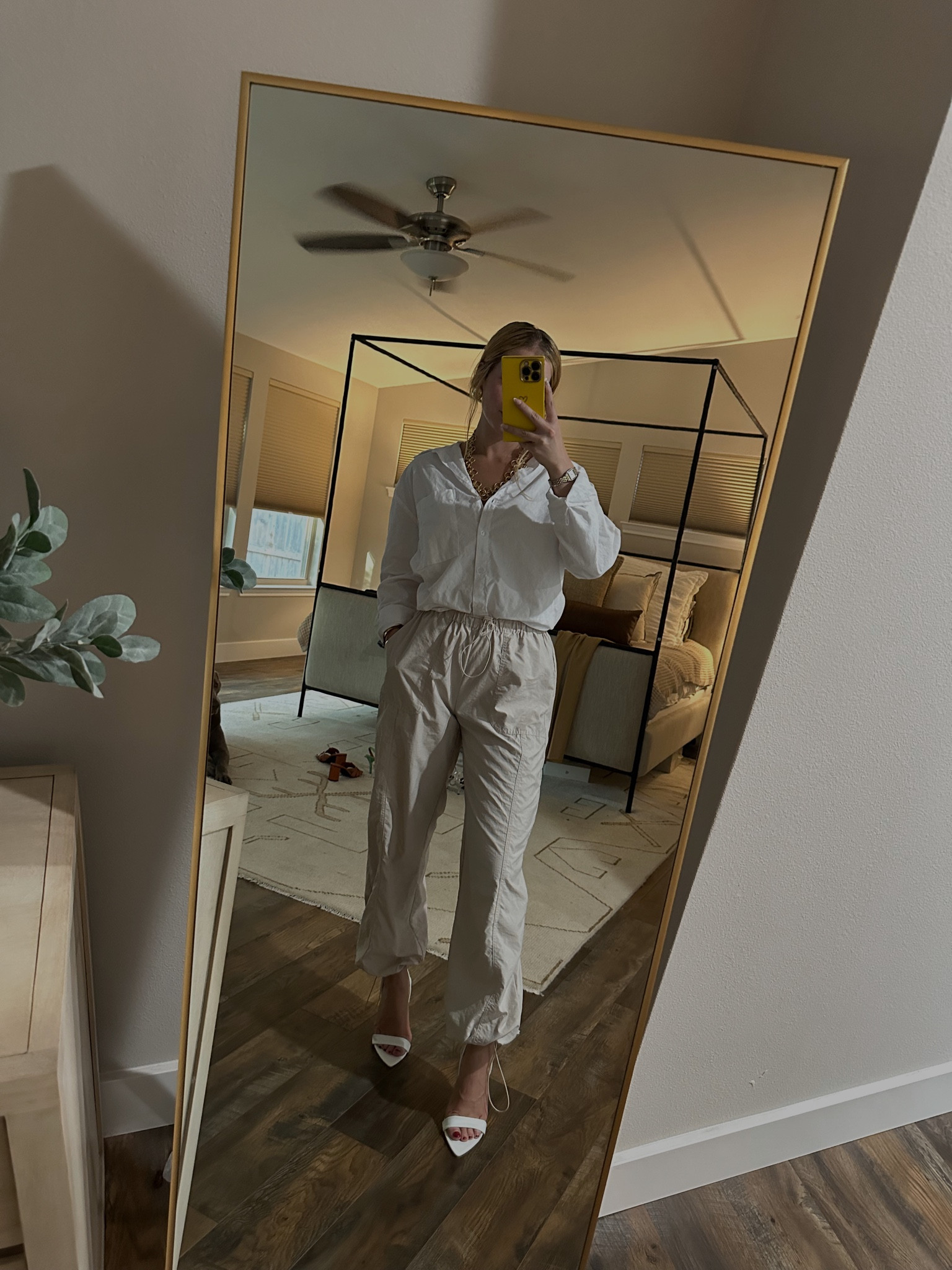 Building a #capsulewardrobe starting with a simple white button down! Seeing how many outfits I can put together with a white top 🫠

#LTKfindsunder50 #LTKstyletip #LTKSeasonal