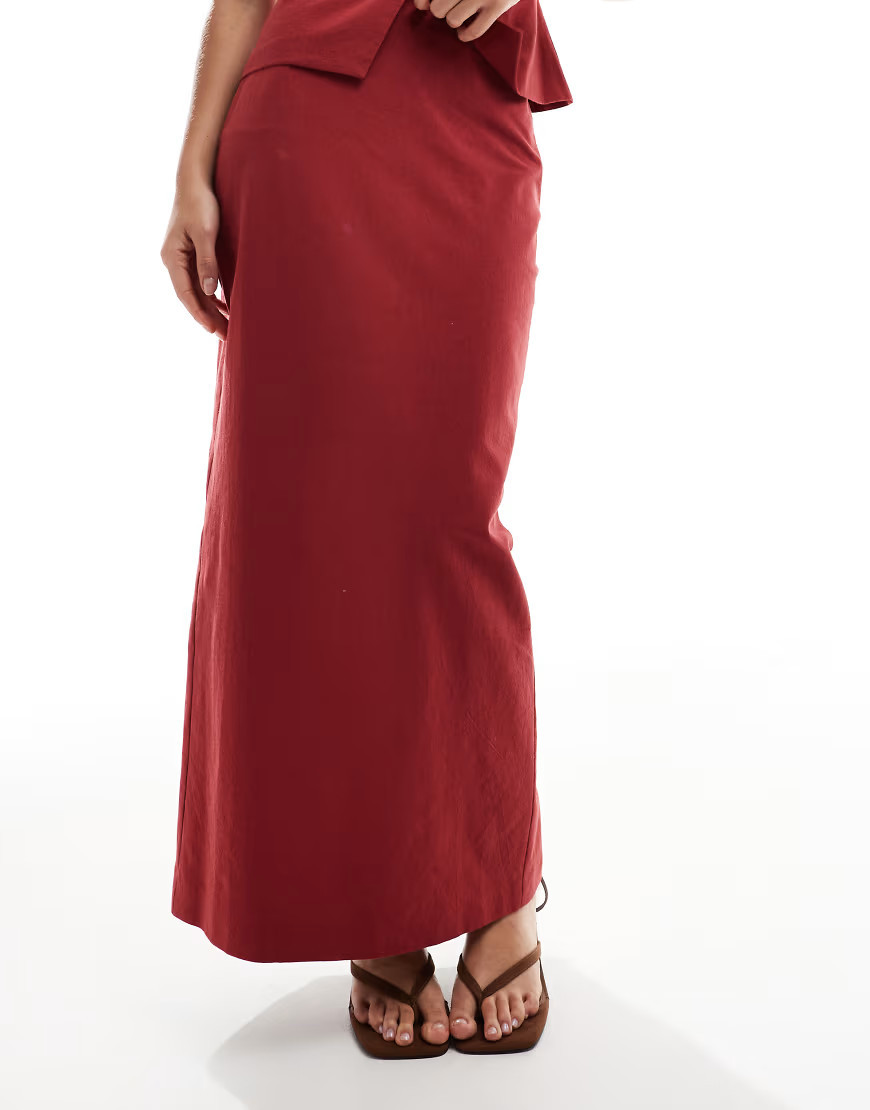 4th & Reckless linen look high waisted maxi skirt co-ord in rust-Red | ASOS (Global)