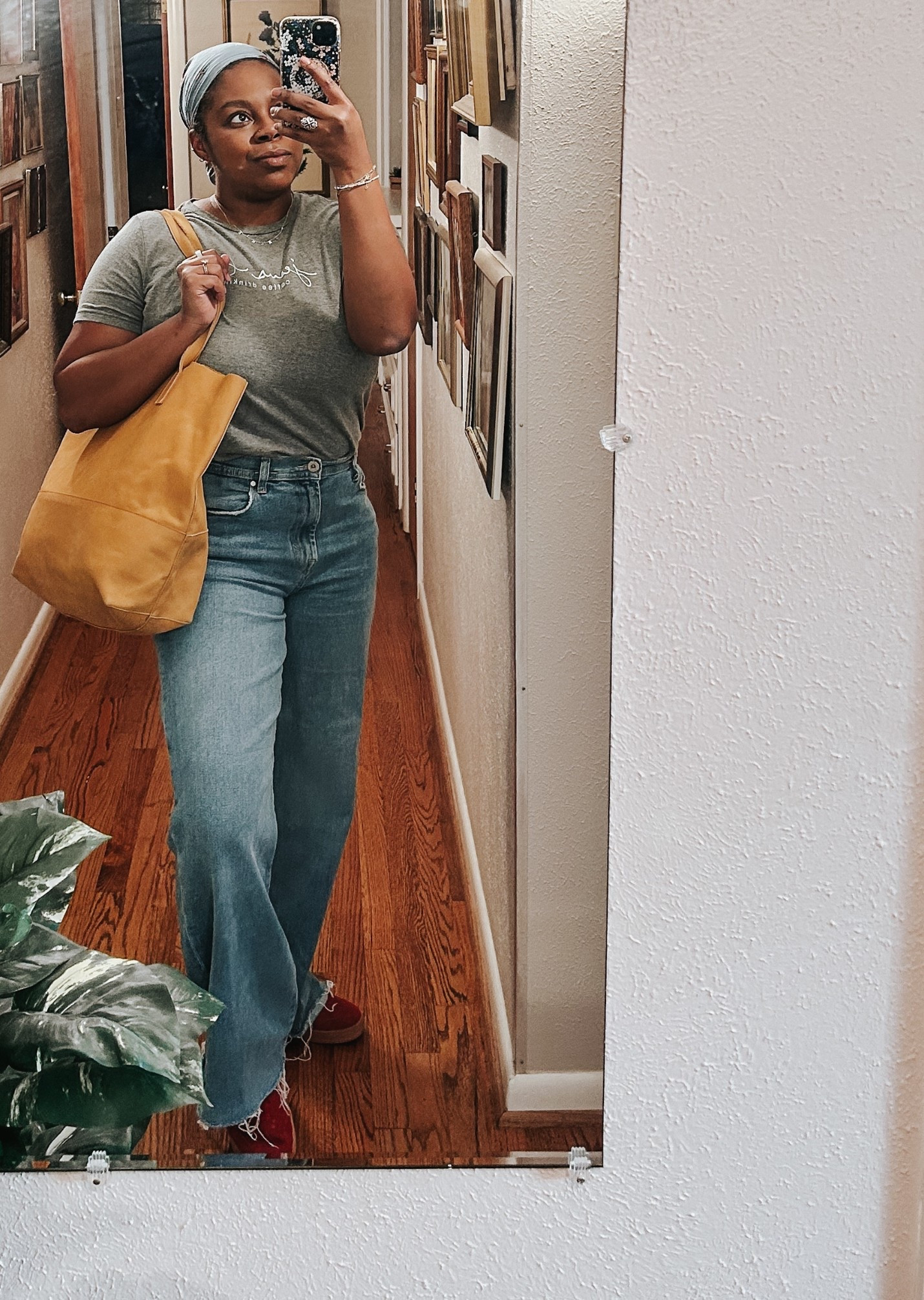 ~Just your average mom doing average mom things~

#LTKStyleTip #LTKMidsize #LTKFindsUnder50