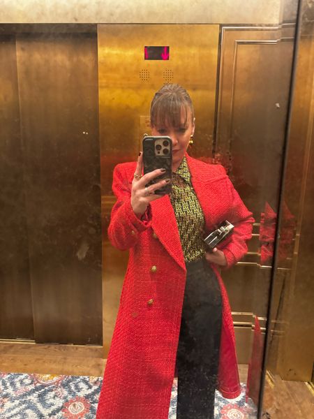 Feeling the love of red in NYFW

Trench - Coat - Jacket - Winter

#LTKworkwear #LTKSeasonal #LTKstyletip