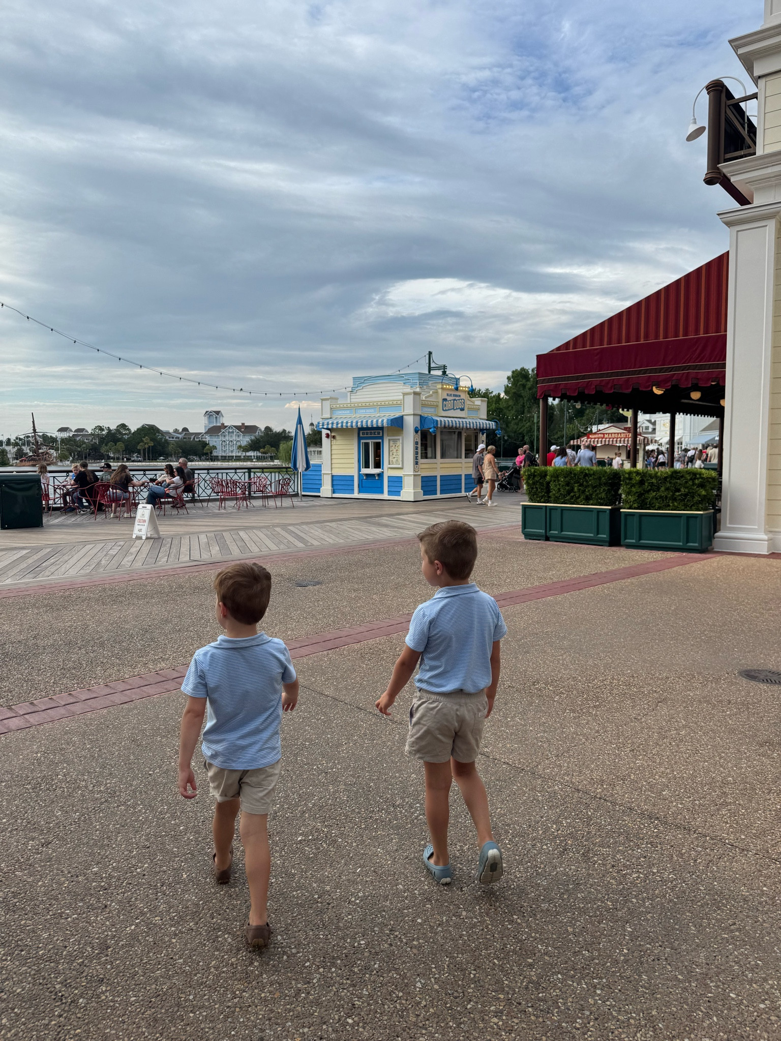 @Floafers our favorite kid’s shoe | Disney outfit | kids shoes | toddler boy outfit | #floafers

#LTKTravel #LTKBaby #LTKKids