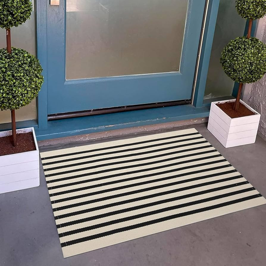 Striped Rug Outdoor Porch Rug Beige Stripe 27.5x43 inches Washable Layered Outdoor Doormat Front ... | Amazon (US)