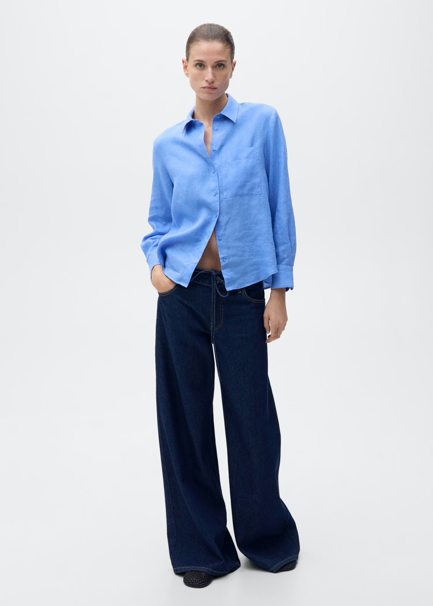 Linnen blouse met borstzak - Dames | MANGO Nederland | Mango EU