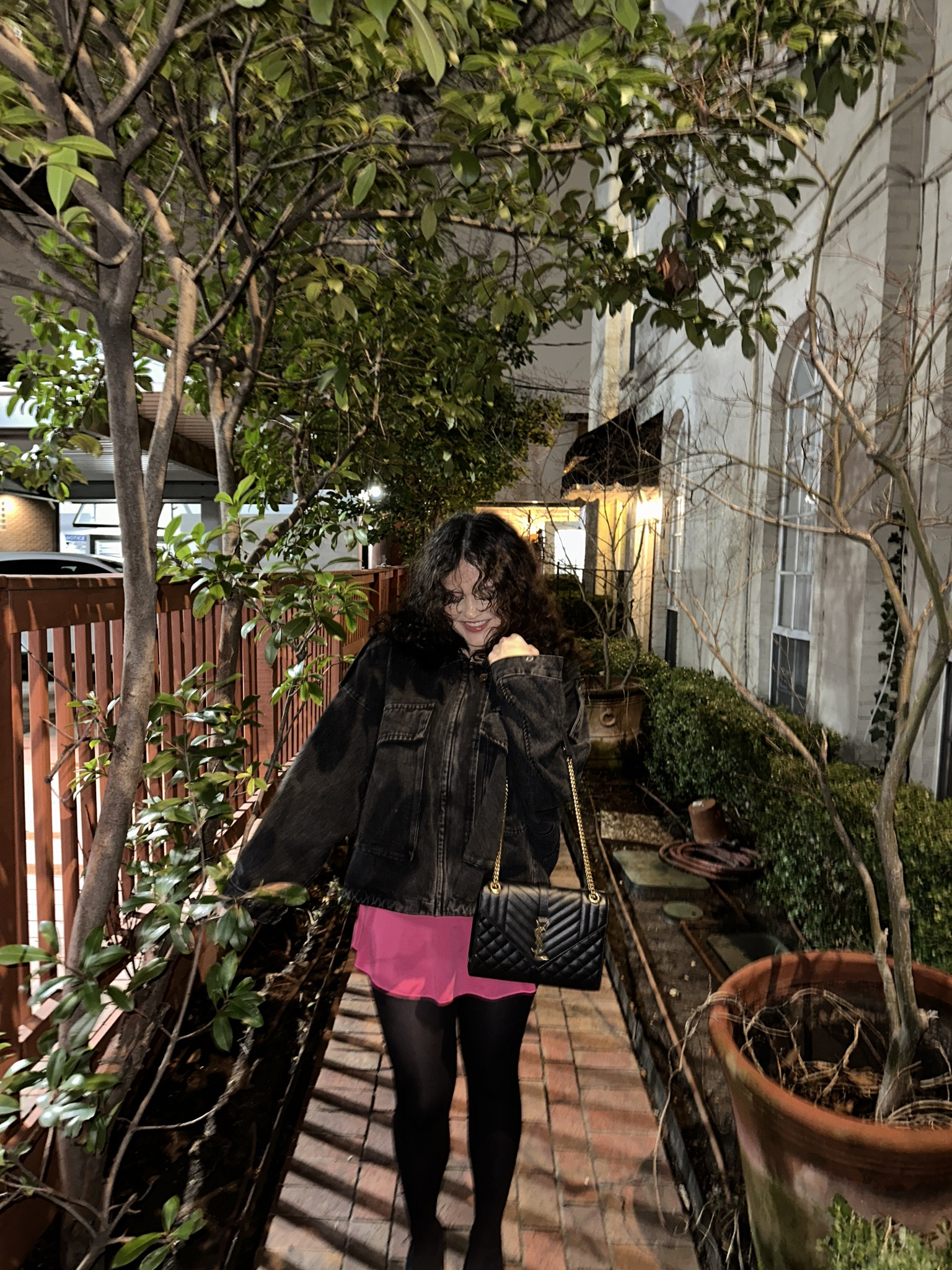 Chic Valentines Day outfit with a pop of pink! I love!! 

#LTKSeasonal #LTKstyletip #LTKMostLoved