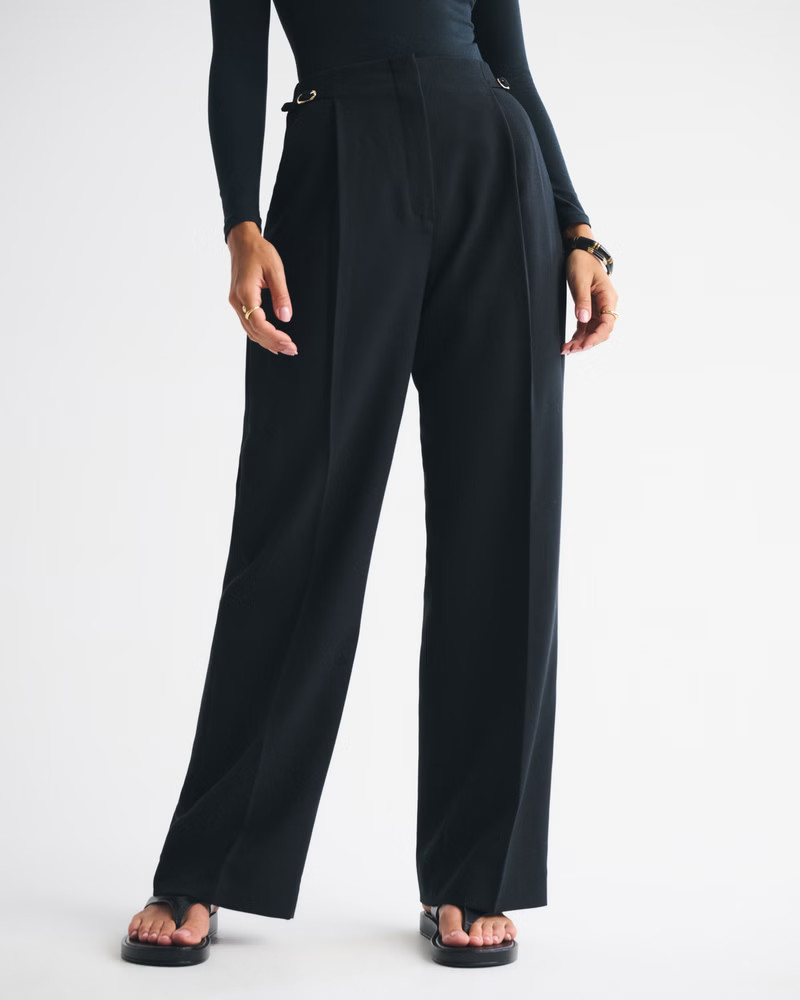Women's Curve Love A&F Sloane Tailored Hardware Wide Leg Pant | Women's Bottoms | Abercrombie.com | Abercrombie & Fitch (US)